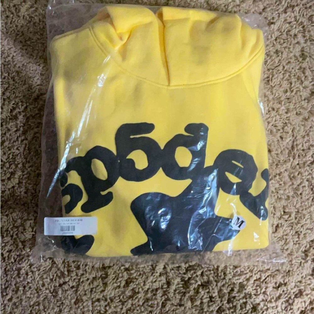 Sp5der gold hoodie brand new never worn
